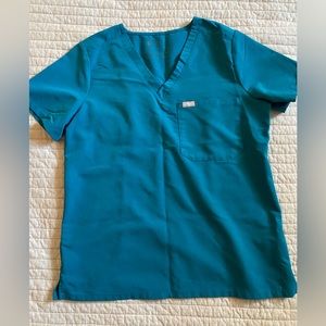 Figs - Pacific Blue: Catarina One-Pocket Scrub Top